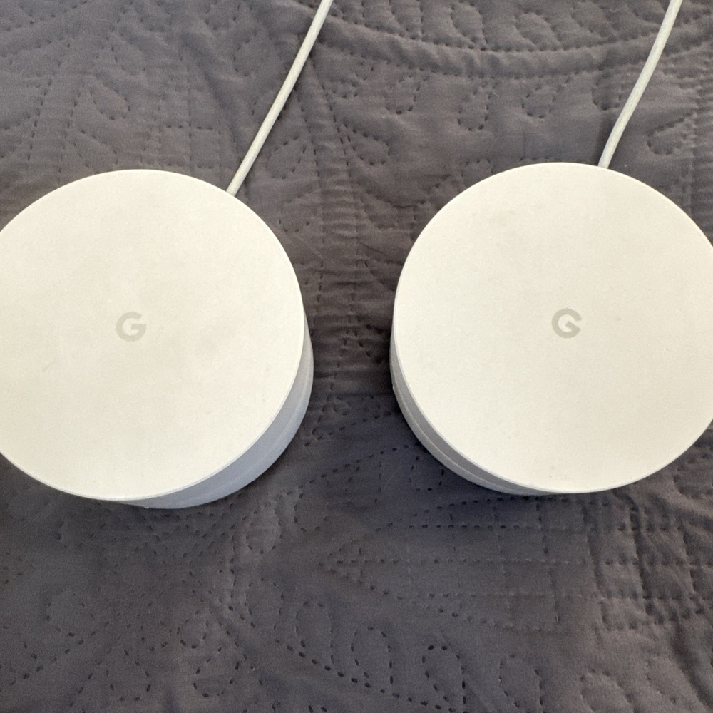 Google WiFi Mesh System AC1304 4 Pack White Dual Band Wireless Router Set - Picture 2 of 5